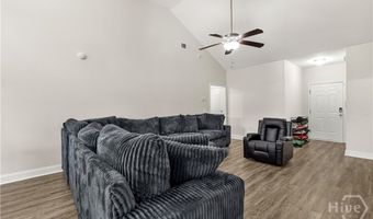 37 Douglas Rd, Allenhurst, GA 31301