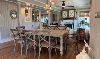204 CORAL St, Beach Haven, NJ 08008