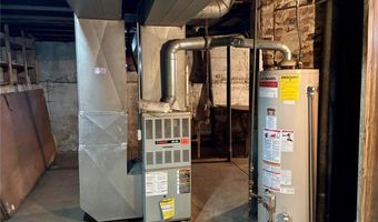 3013 Mayfield Ave, Alton, IL 62002