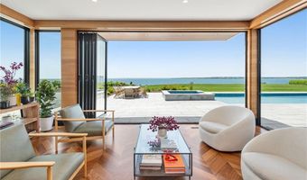 511 Ocean Ave, Newport, RI 02840