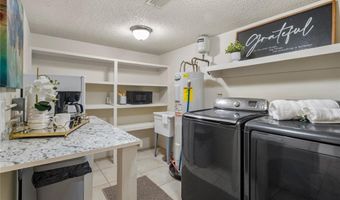 1 Dogwood Dr, Bella Vista, AR 72715