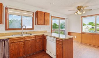 638 31st Ave SW, Altoona, IA 50009