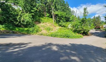 18366 HILLSIDE Ct, West Linn, OR 97068