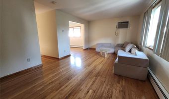 34 Hilton St, Belleville, NJ 07109