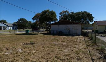 1315 W Goodnight Ave, Aransas Pass, TX 78336