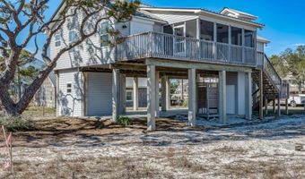 8 Bass St, Alligator Point, FL 32346