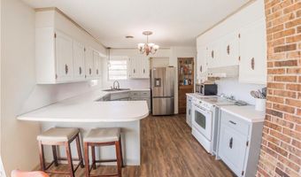 736 Maple Shade Rd, Alma, AR 72921