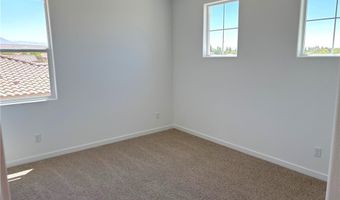 5688 E Badlands Ln, Pahrump, NV 89061