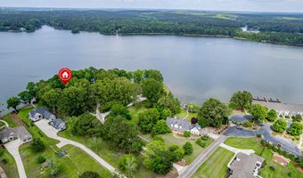 165 LAKEVIEW Dr, Eatonton, GA 31024