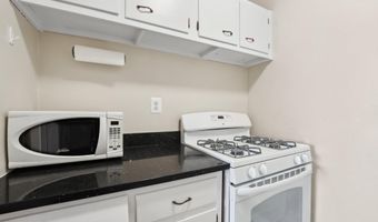 1830 COLUMBIA Pike 409, Arlington, VA 22204