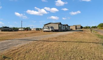 2032 Avenue L, Anson, TX 79501