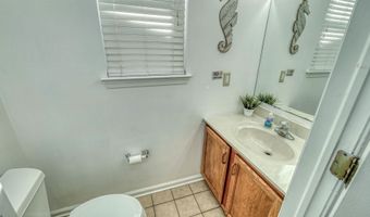 21 N New Hampshire Ave, Atlantic City, NJ 08401