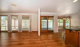 2220 Park Ter NW, Albany, OR 97321