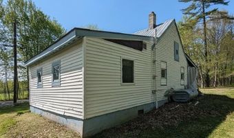 372 River Rd, Avon, ME 04966