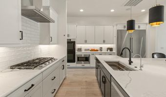 4236 E Whisper Rock Trl E, Cave Creek, AZ 85331