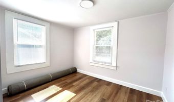 1034 Charles Ave, Charlotte, NC 28205