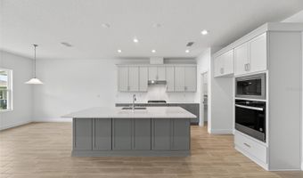6218 HIDDEN BRANCH Dr, Apollo Beach, FL 33572