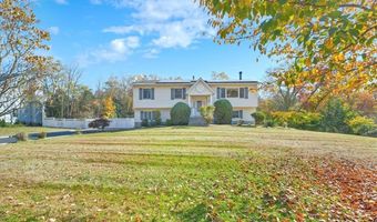 50 Cragmere Rd, Airmont, NY 10901