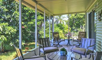 1068 Wren Cir, Barefoot Bay, FL 32976