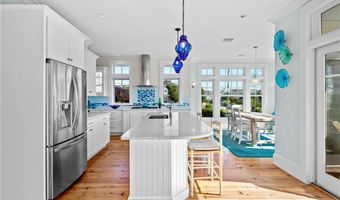 140 Tuckerman Ave, Middletown, RI 02842