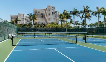 440 SEAVIEW Ct 504, Marco Island, FL 34145