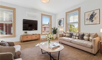 18 Barney St 2, Newport, RI 02840