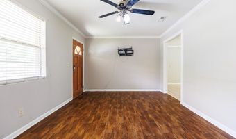 203 Magnolia Dr, Adel, GA 31620