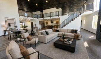 38515 129th St, Aberdeen, SD 57401