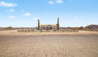 14449 S VAQUERO Cir, Arizona City, AZ 85123