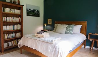 260 Gladstone Hollow Rd, Andes, NY 13731