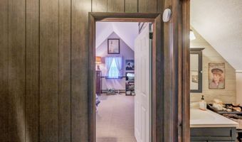 106 Burnshaw Ln, Albrightsville, PA 18210