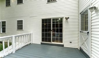 154 Black Pond Rd, Charlestown, RI 02813