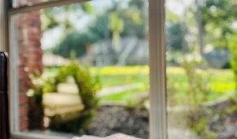 107 Spy Glass Hill Dr, Benton, LA 71006