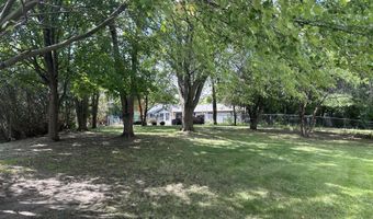 2721 Burr Oak Cir, Ames, IA 50014