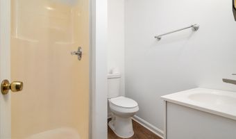 216 S WASHINGTON St, Baltimore, MD 21231