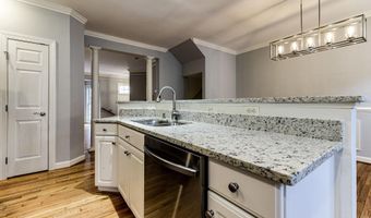 953 HARRISON Cir, Alexandria, VA 22304