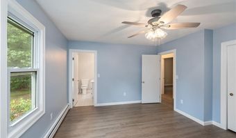 34 Winsor Ave, Johnston, RI 02919