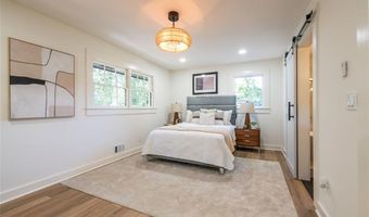 3082 CORBIN Ave, Decatur, GA 30034