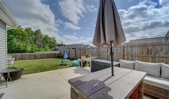 5585 Bear Creek Pass, Auburn, IN 46706