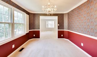 6619 IRVIN Pl, Alexandria, VA 22312