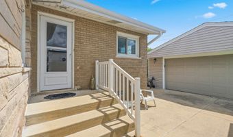 329 E Myrick Ave, Addison, IL 60101