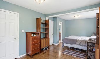 615 Highland Ave, Antioch, IL 60002