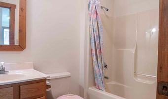 10 LERNER, Basye, VA 22810