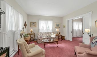 19 Church St, Alton, NH 03809