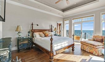 797 Las Olas Dr, Aptos, CA 95003