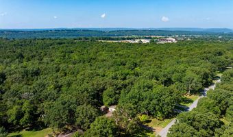 3360 Timberland Dr, Batesville, AR 72501