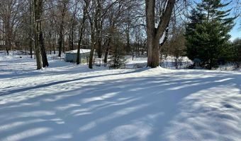 307 E Clinton St, Auburn, IN 46706