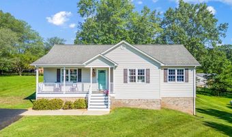 145 Pine St, Appomattox, VA 24522