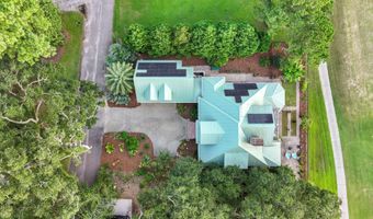 3 Butterfield Ln, Beaufort, SC 29907