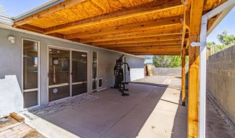 208 SWIRE HEIGHTS Dr, Aztec, NM 87410